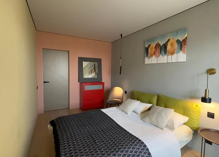 2 Room Modern Apartment View